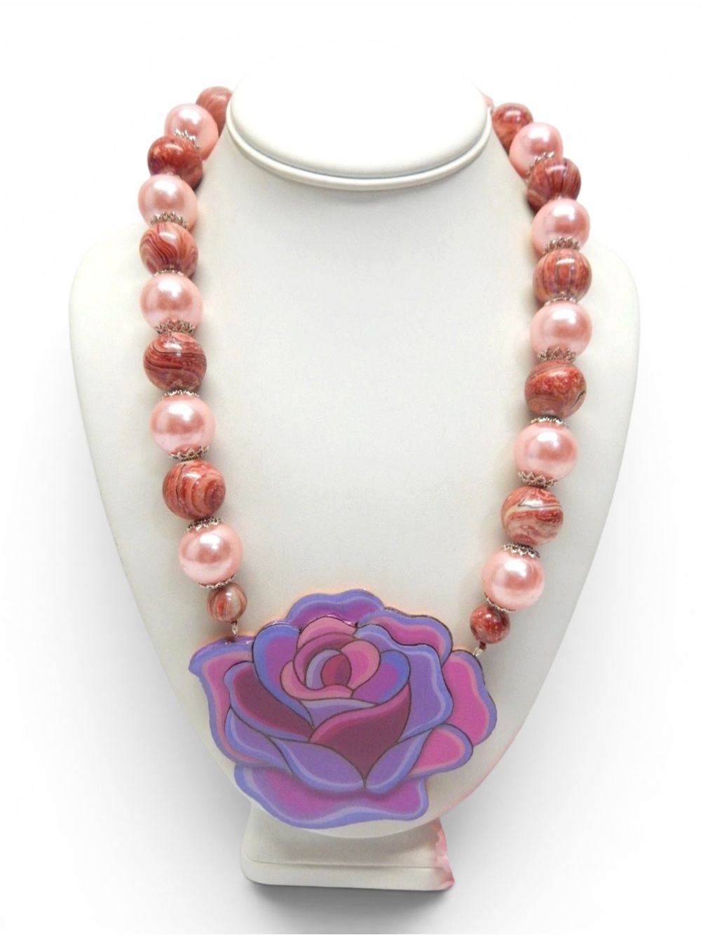 Echo & Hara Pink and Purple Rose Pendant Beaded Necklace